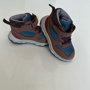 OshKosh B'gosh Kids Boots - Blue and Brown